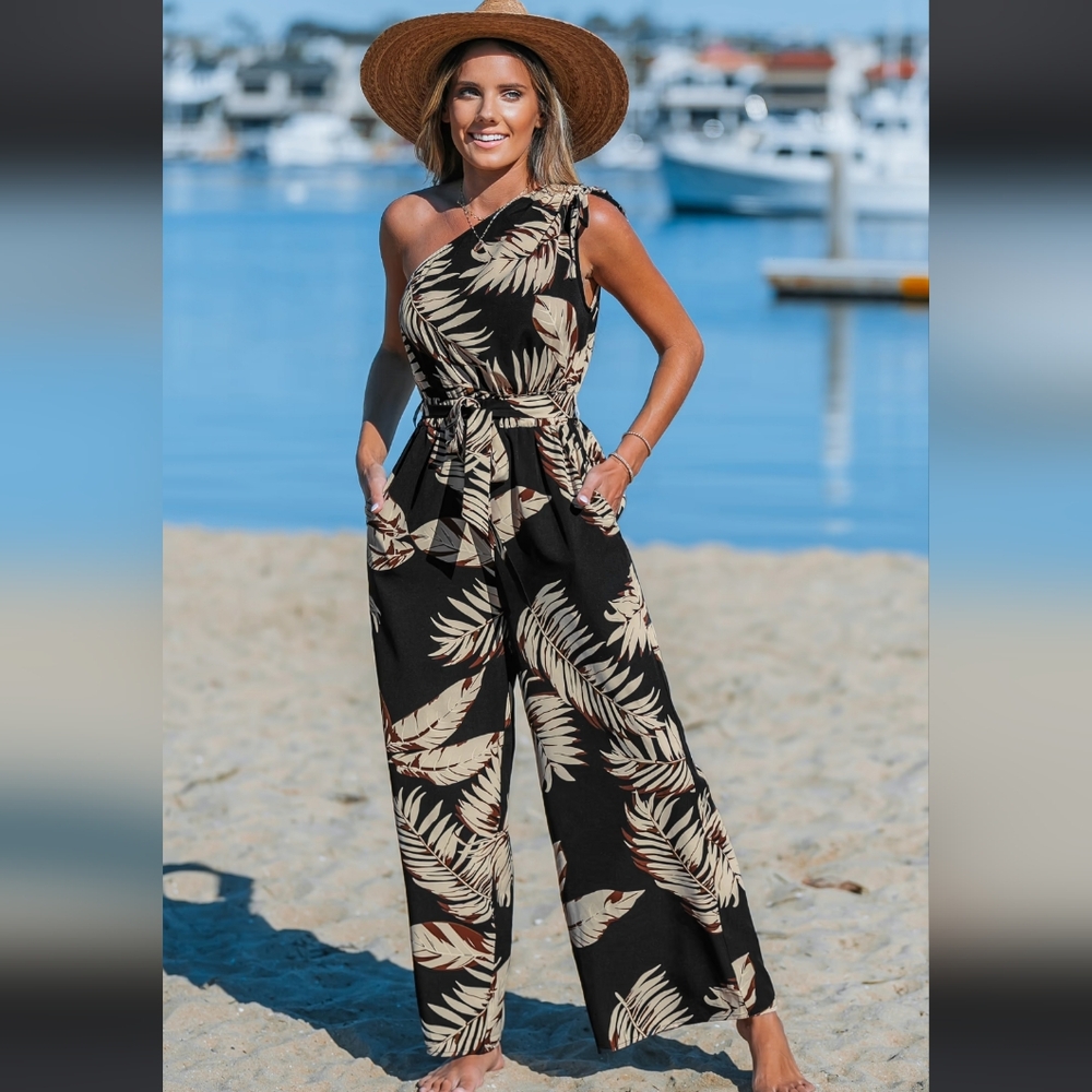 NWT CUPSHE one shoulder Jumpsuit